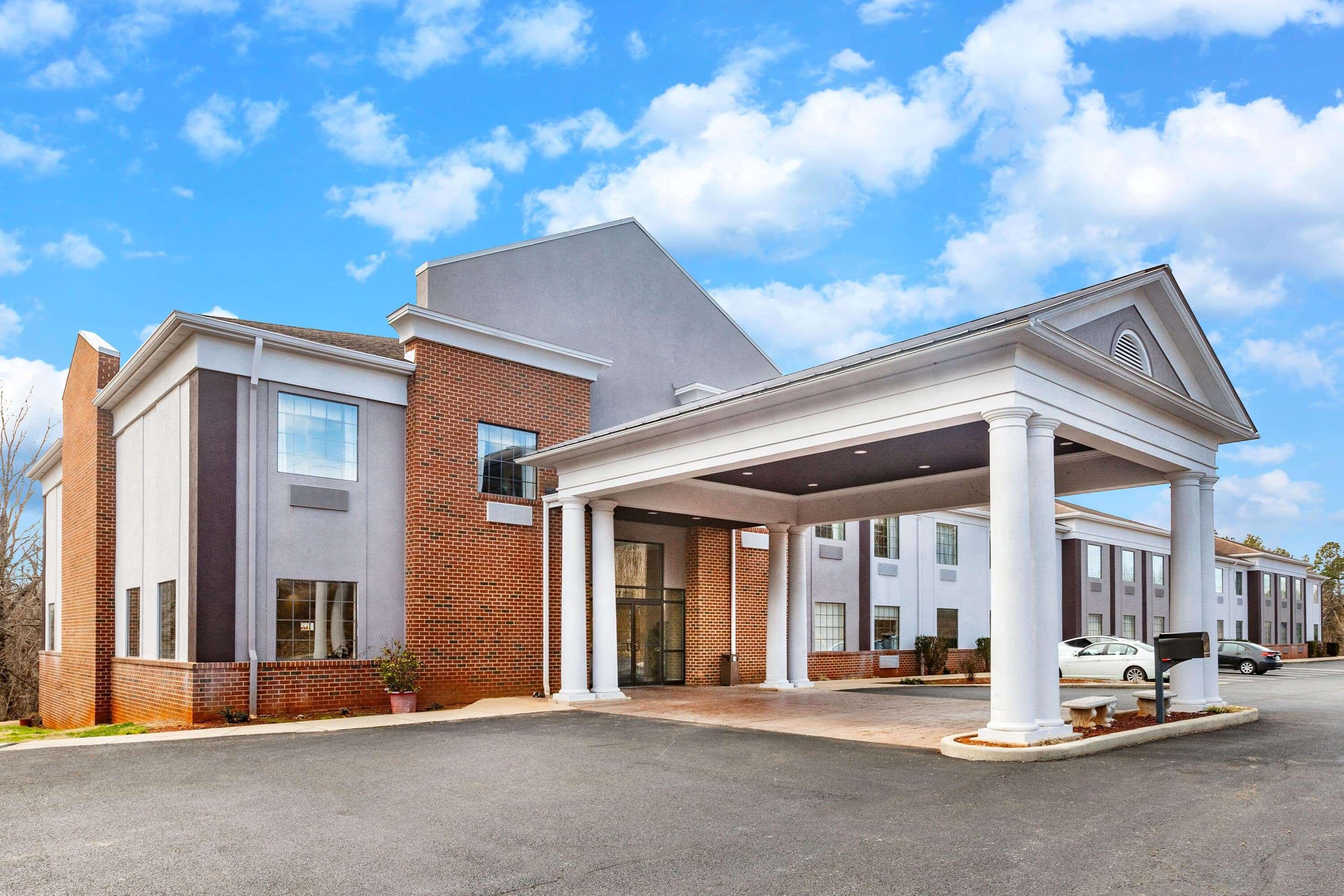 Days Inn By Wyndham Alta Vista Altavista Buitenkant foto